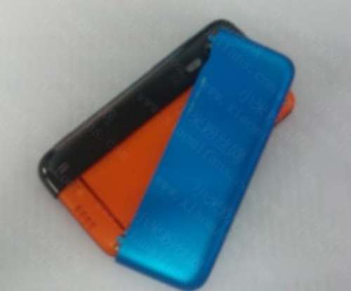 小米2代电池仓谍照曝光 电池内置不可换