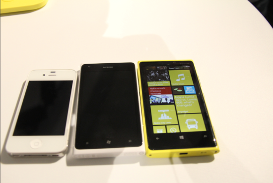 换个角度看诺基亚:Lumia <em>920</em>创新不容否认_电